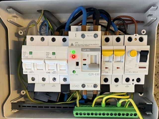 綠能不斷，智享從容——比利時家用光伏系統(tǒng)不間斷供電解決方案